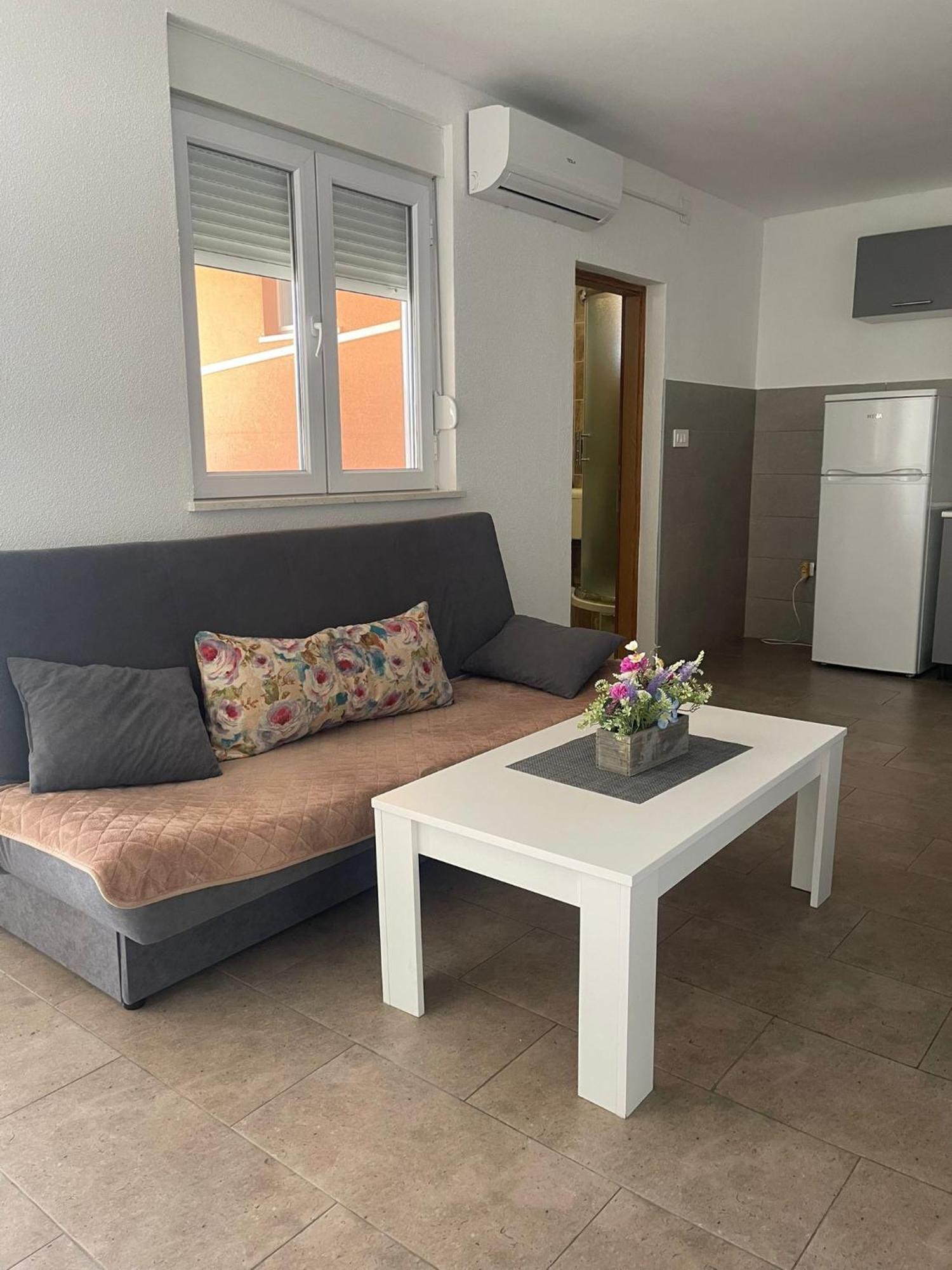 Apartmani Zuti Neum Habitación foto